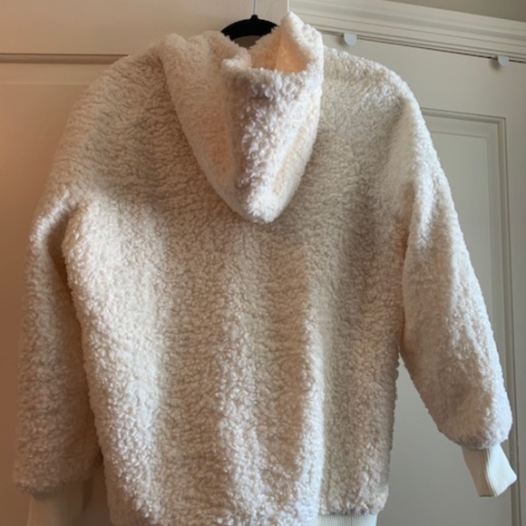Forever 21 Teddy Coat - Picture 2 of 4